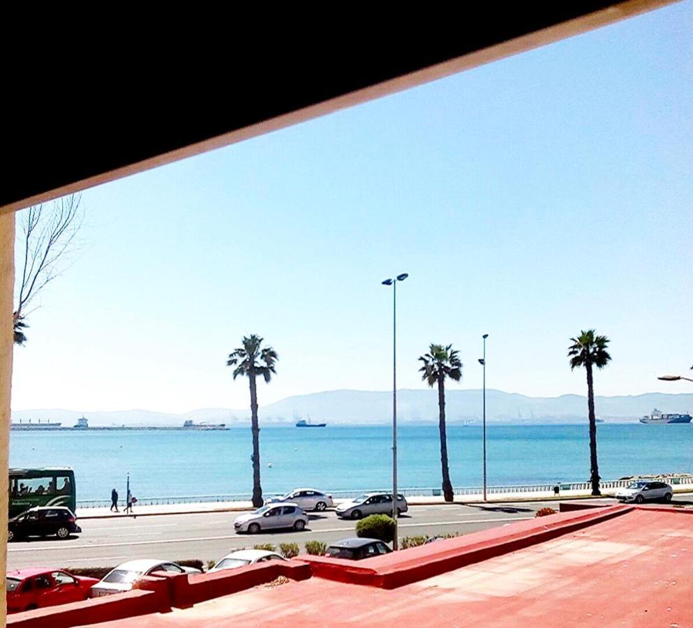Practico Apartamento A 5 Min Andando De Gibraltar Y El Centro, Frente Al Mar La Línea de la Concepción Exteriör bild