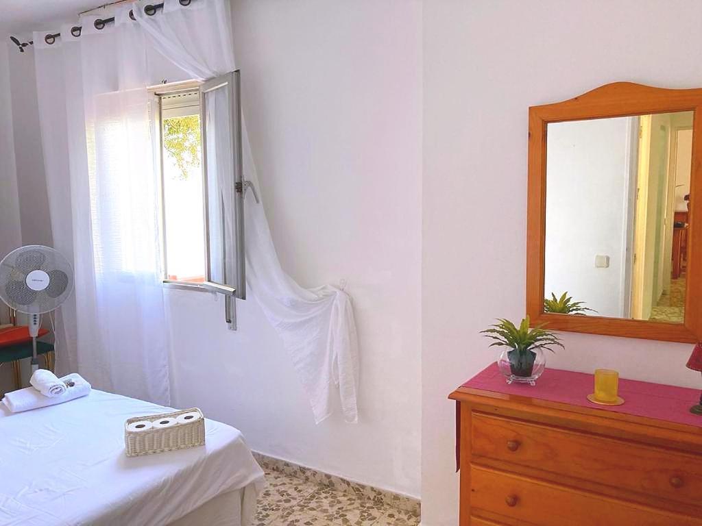 Practico Apartamento A 5 Min Andando De Gibraltar Y El Centro, Frente Al Mar La Línea de la Concepción Exteriör bild
